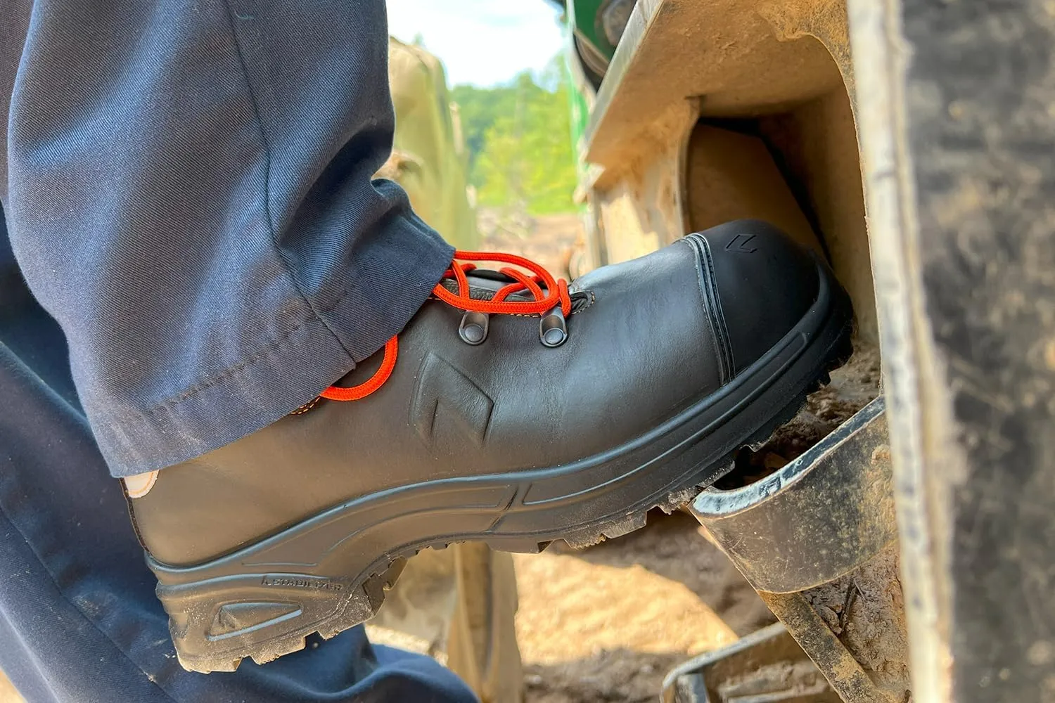 HAIX Airpower XR200 Working Boots for Men - Comfortable Forestry Boots with Composite Toe, EH Resistance & Durable Leather