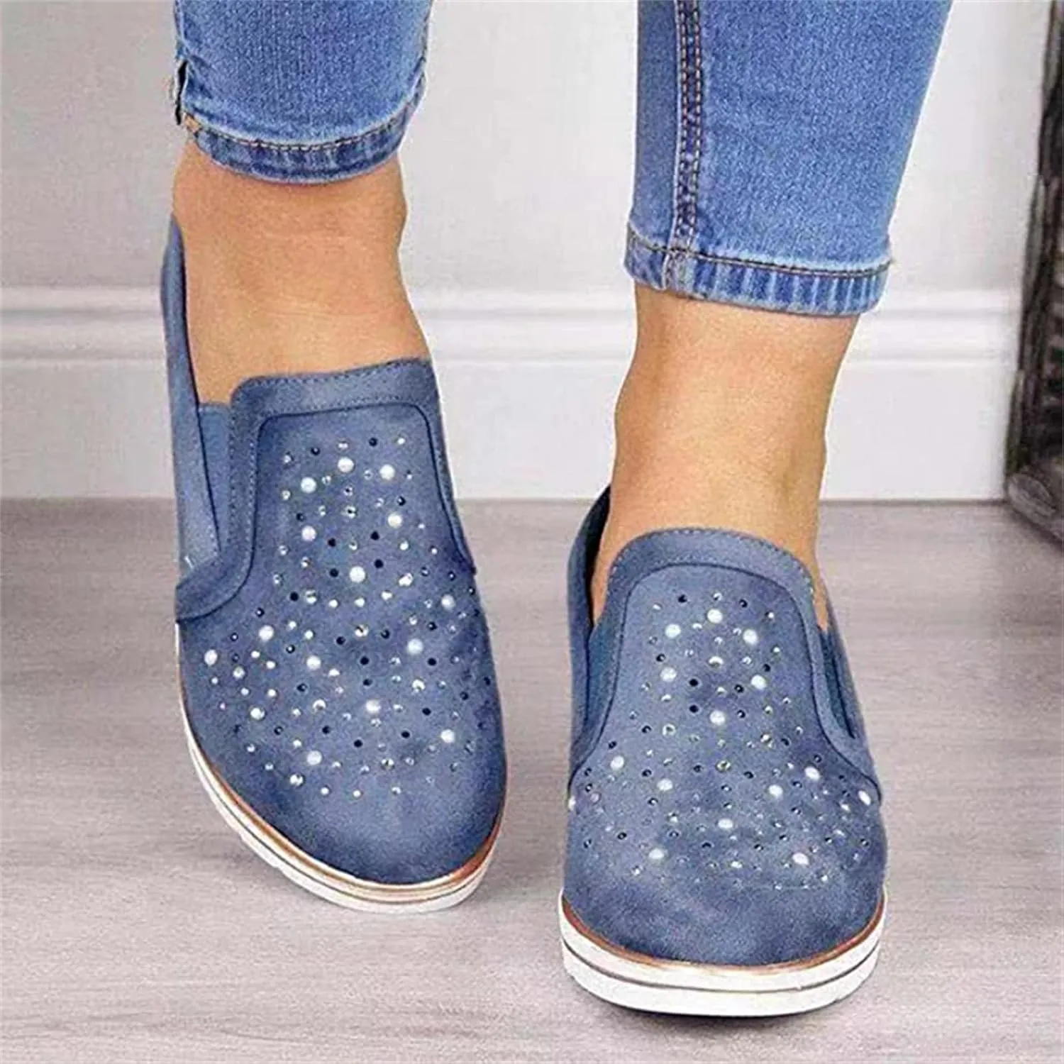 Ladmiple Shoes For Women Sneakers Trendy Slip On Walking Shoes Non Slip Lightweight Fashion Lace Up Platform Loafers