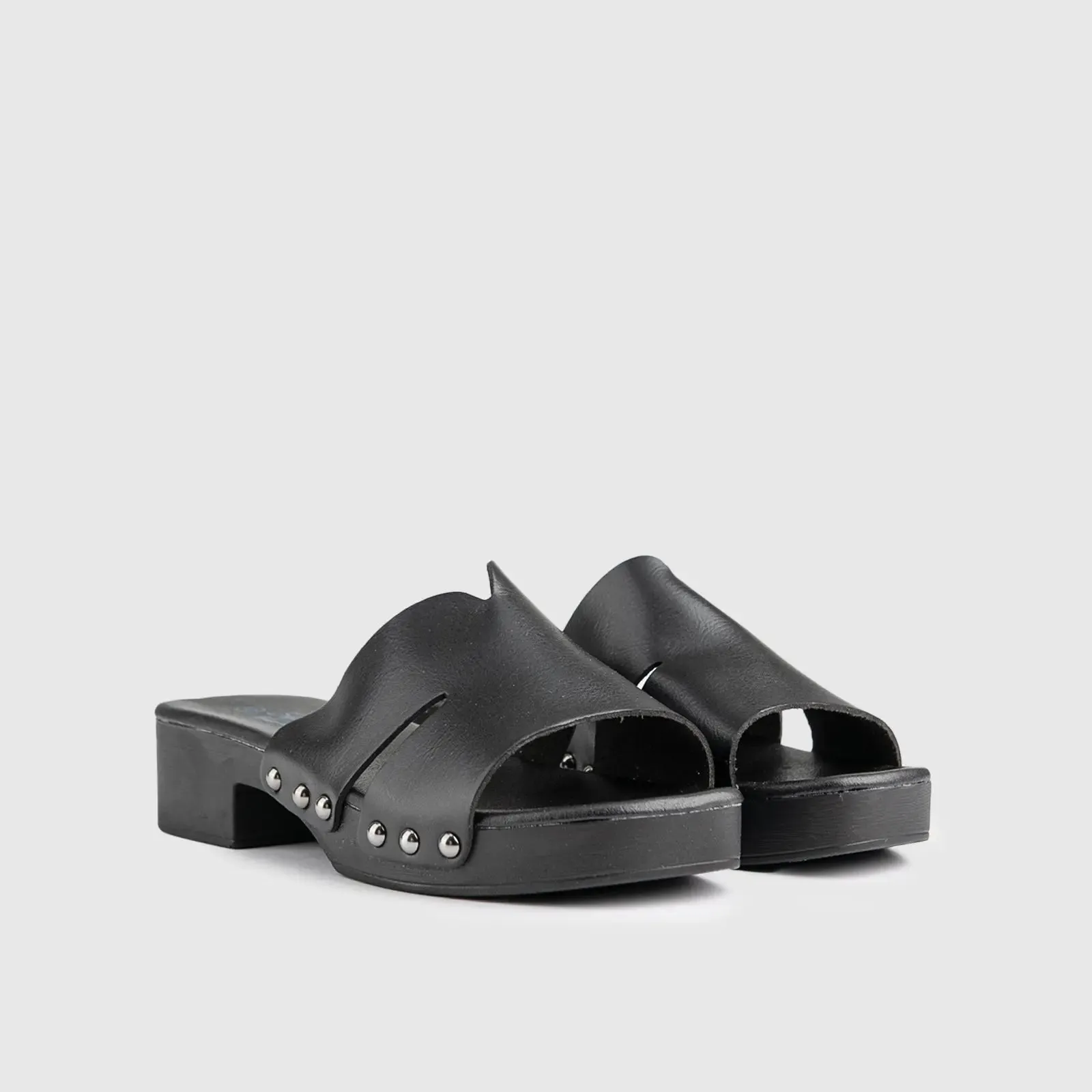 Soft Style Kesia Sandal Black 01404