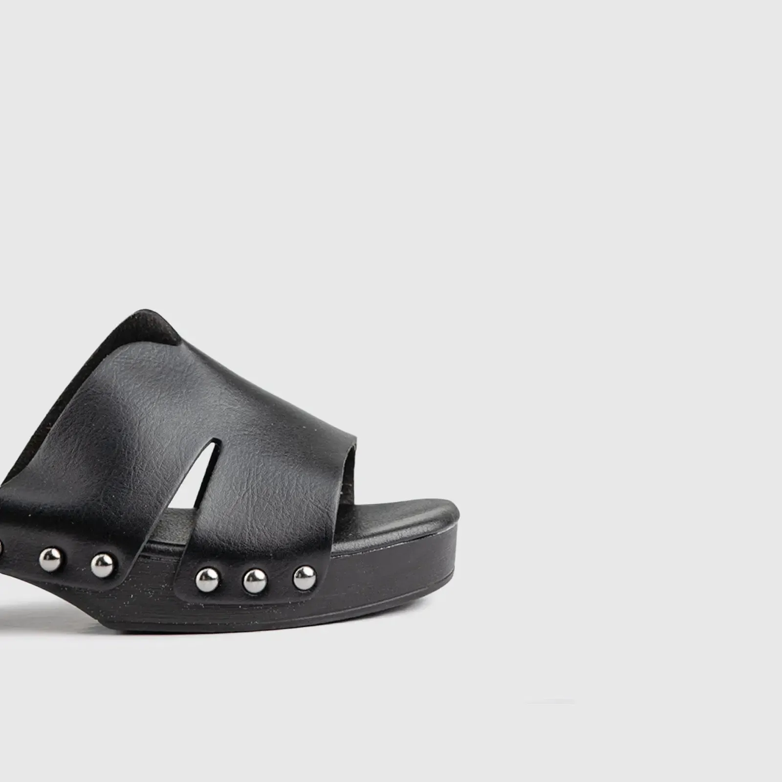 Soft Style Kesia Sandal Black 01404